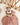 Zoom Doudou lion personnalisable niché dans sa feuille